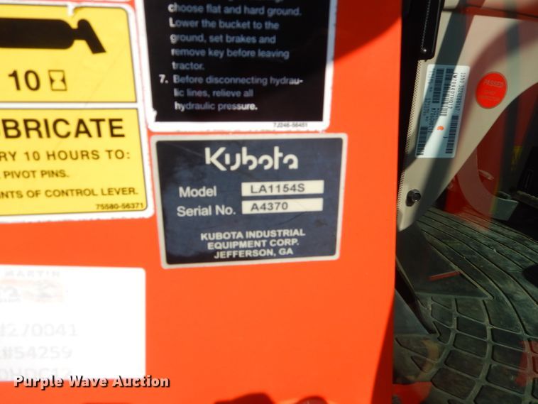 image for item FC9958 Kubota M7060 tractor