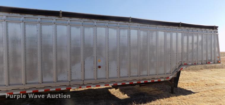 image for item FH9033 1984 Corn Husker 800 double hopper bottom grain trailer
