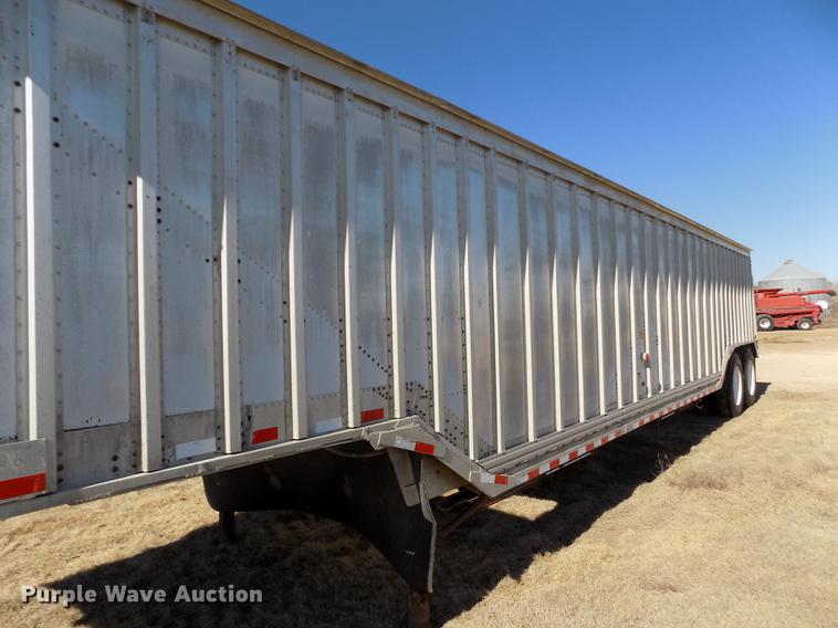 image for item FH9033 1984 Corn Husker 800 double hopper bottom grain trailer