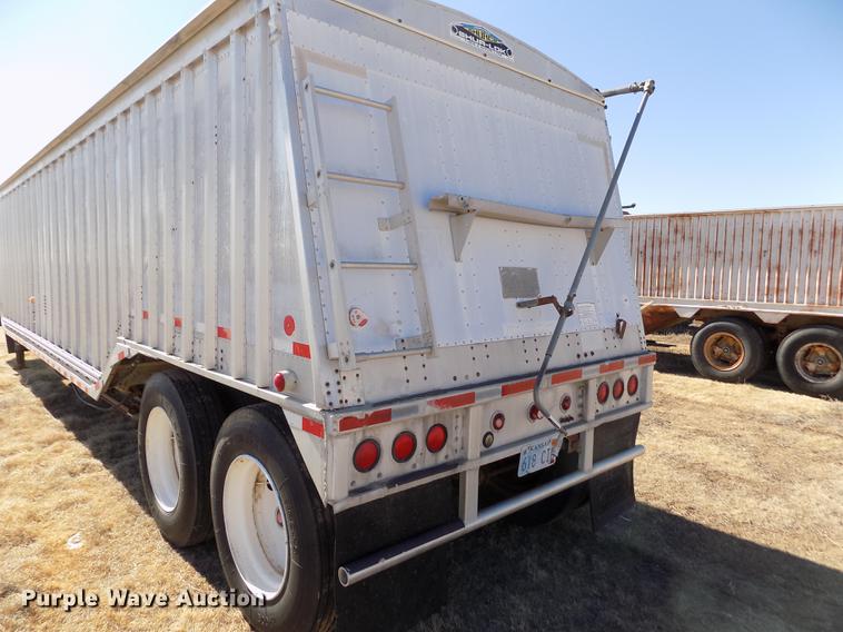 image for item FH9033 1984 Corn Husker 800 double hopper bottom grain trailer