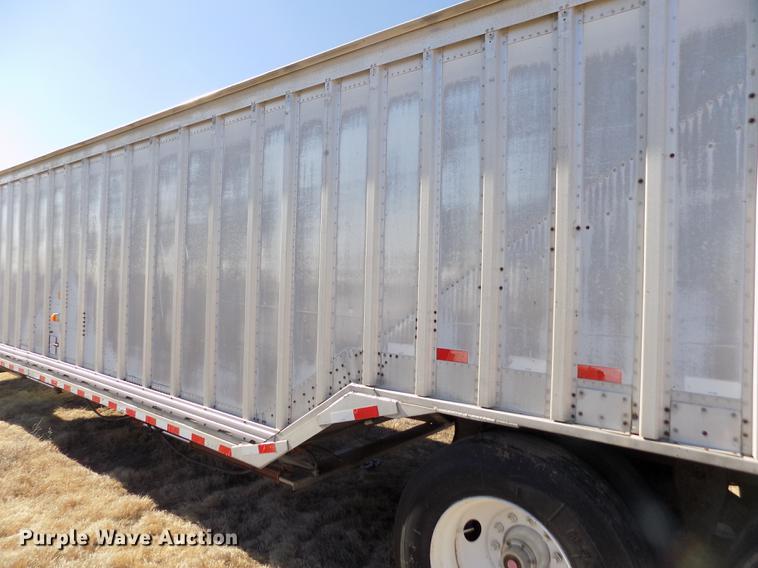 image for item FH9033 1984 Corn Husker 800 double hopper bottom grain trailer