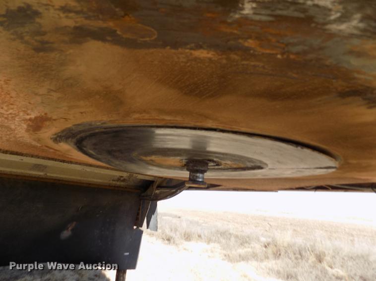 image for item FH9033 1984 Corn Husker 800 double hopper bottom grain trailer