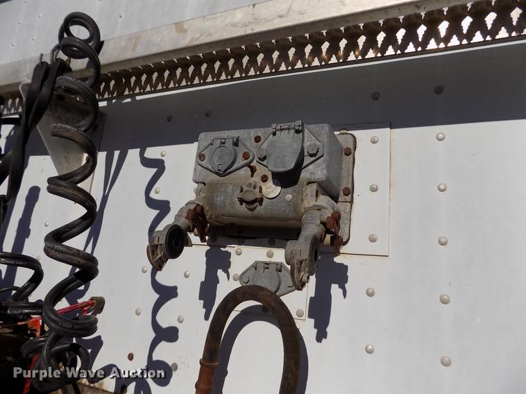 image for item FH9033 1984 Corn Husker 800 double hopper bottom grain trailer