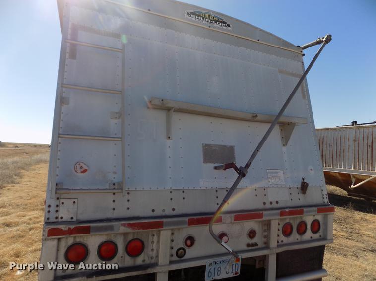 image for item FH9033 1984 Corn Husker 800 double hopper bottom grain trailer