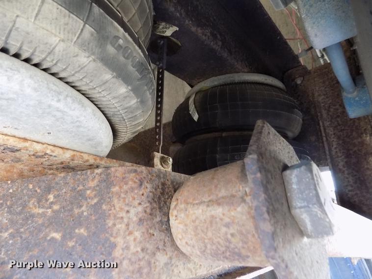 image for item FH9033 1984 Corn Husker 800 double hopper bottom grain trailer