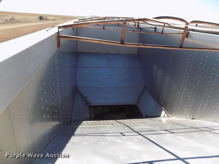 image for item FH9033 1984 Corn Husker 800 double hopper bottom grain trailer