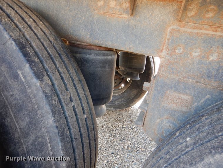 image for item FU9493 2010 Timpte double hopper bottom grain trailer