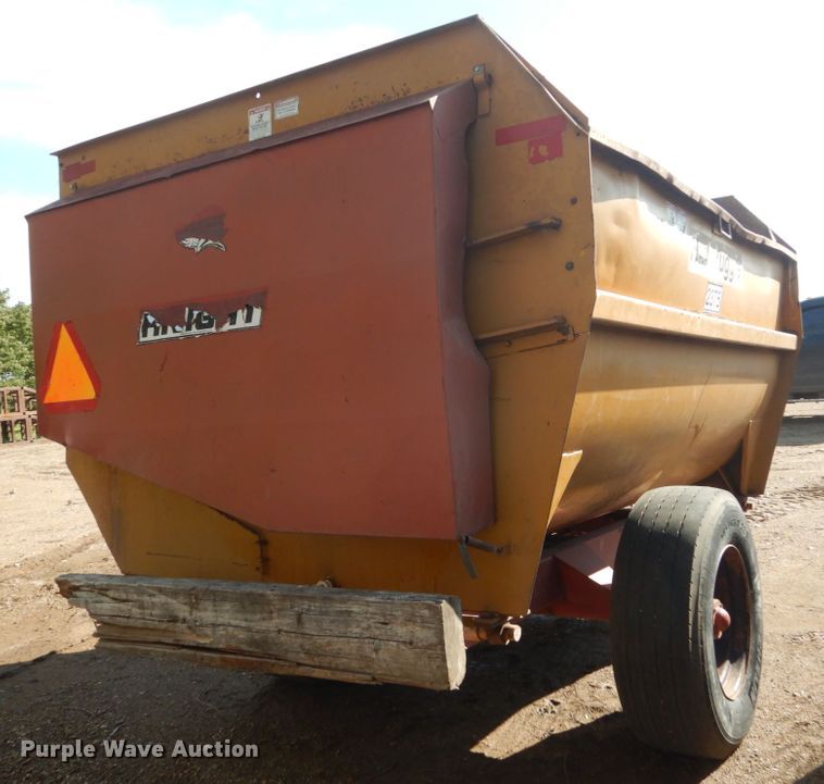 image for item FU9510 Reel Auggie 2375 feed mixer