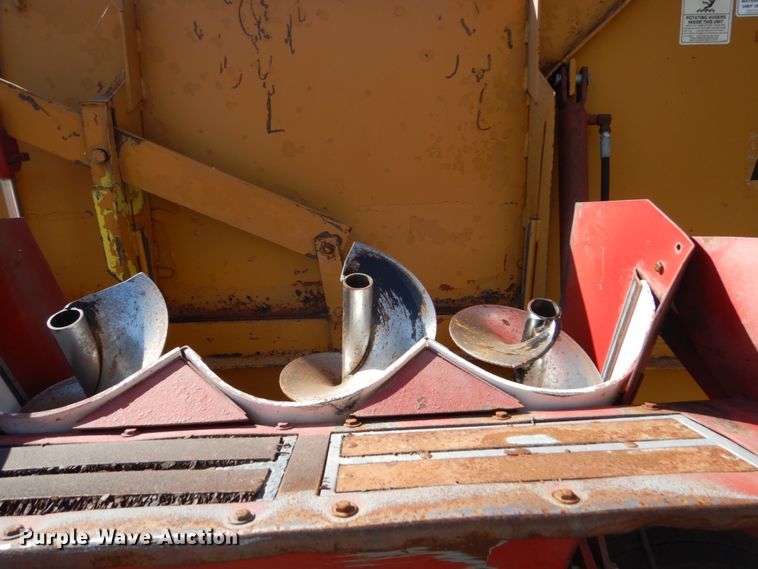 image for item FU9510 Reel Auggie 2375 feed mixer