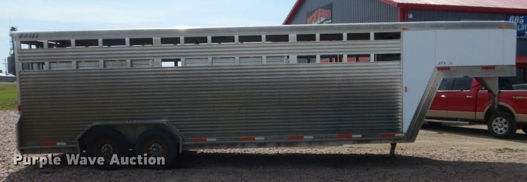 image for item FU9513 2003 Exiss GN-724-T livestock trailer