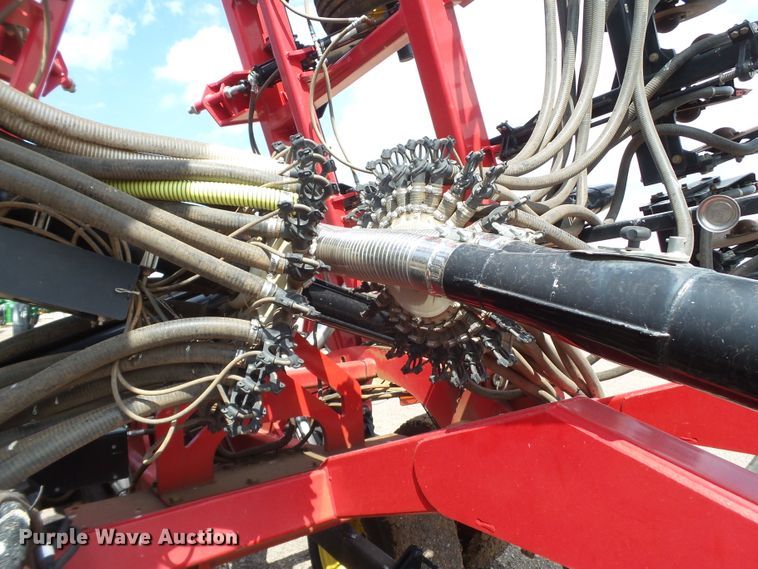 image for item GC9027 2013 Sunflower 9830 air seeder