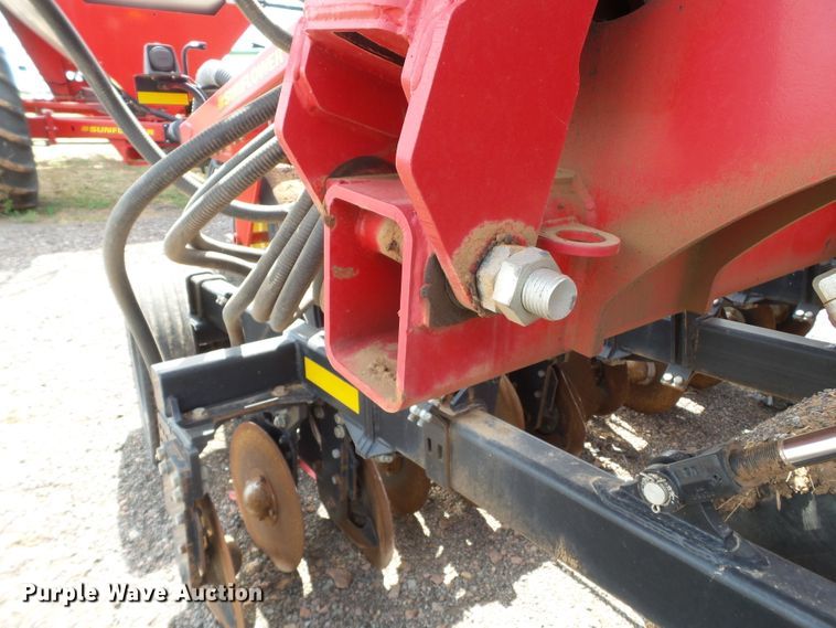 image for item GC9027 2013 Sunflower 9830 air seeder