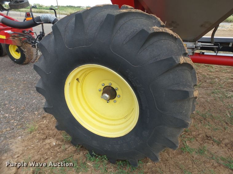 image for item GC9027 2013 Sunflower 9830 air seeder