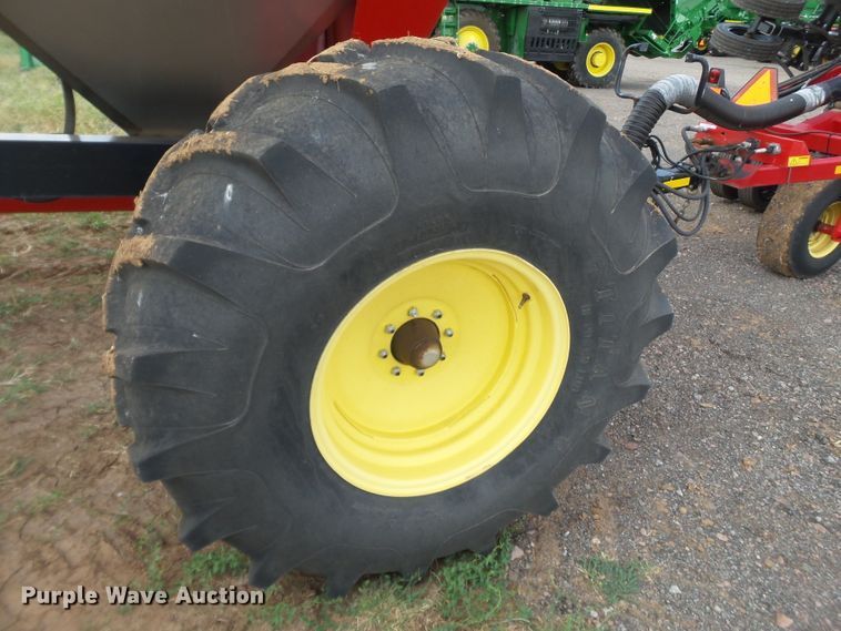 image for item GC9027 2013 Sunflower 9830 air seeder