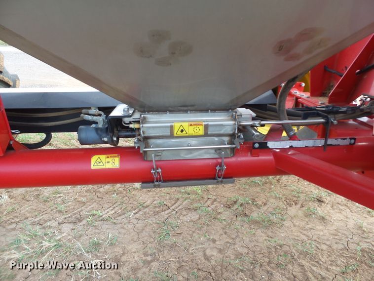 image for item GC9027 2013 Sunflower 9830 air seeder