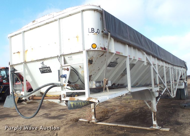 image for item GC9035 2000 Trinity Eagle Bridge live bottom trailer