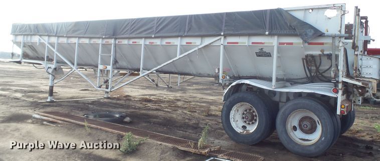 image for item GC9035 2000 Trinity Eagle Bridge live bottom trailer