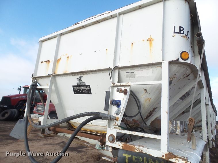 image for item GC9035 2000 Trinity Eagle Bridge live bottom trailer