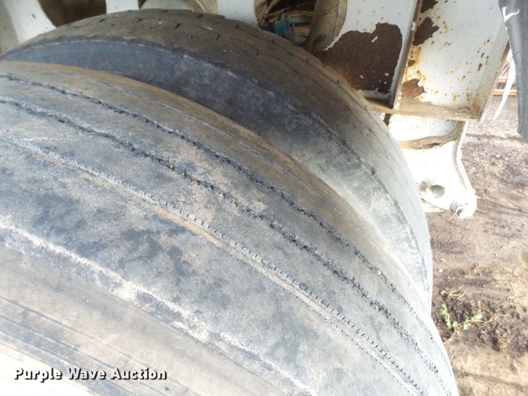 image for item GC9035 2000 Trinity Eagle Bridge live bottom trailer