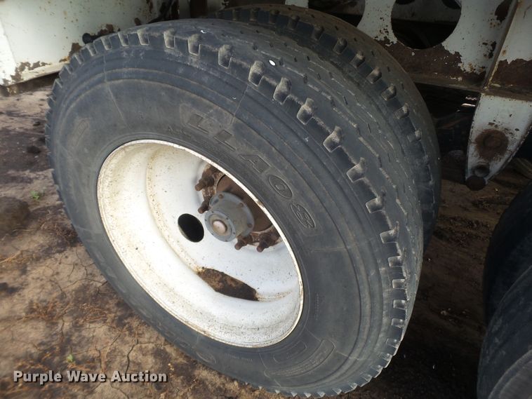 image for item GC9035 2000 Trinity Eagle Bridge live bottom trailer