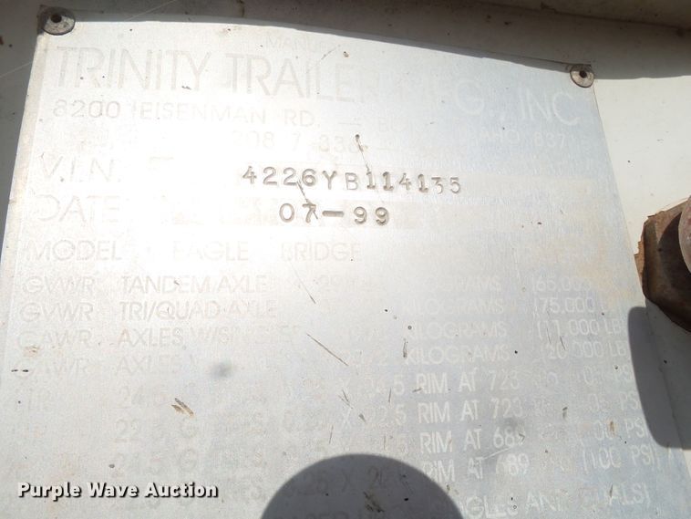 image for item GC9035 2000 Trinity Eagle Bridge live bottom trailer
