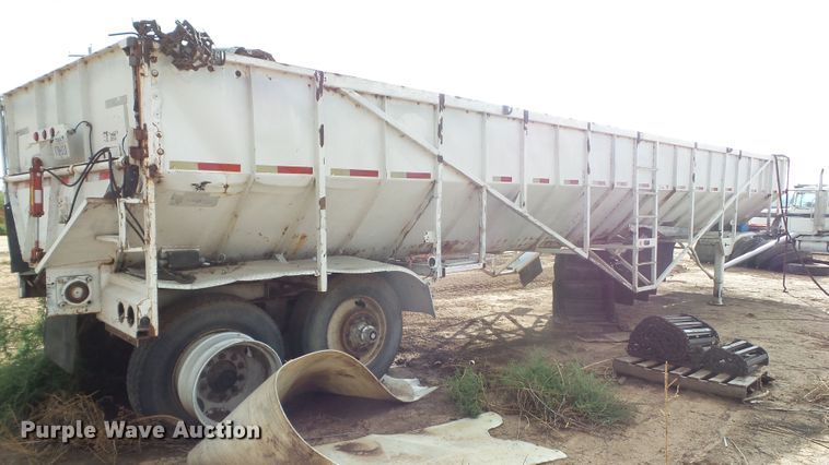 image for item GC9036 1997 Trinity Eagle Bridge live bottom trailer