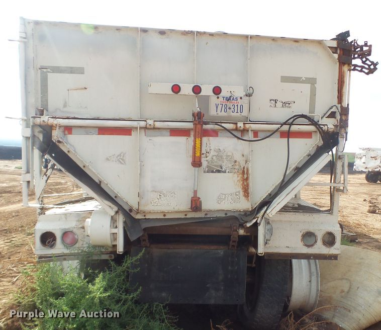 image for item GC9036 1997 Trinity Eagle Bridge live bottom trailer