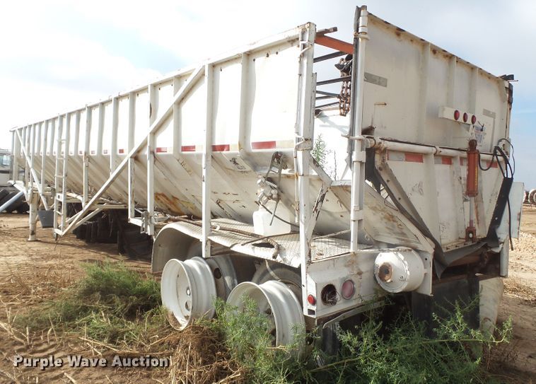 image for item GC9036 1997 Trinity Eagle Bridge live bottom trailer