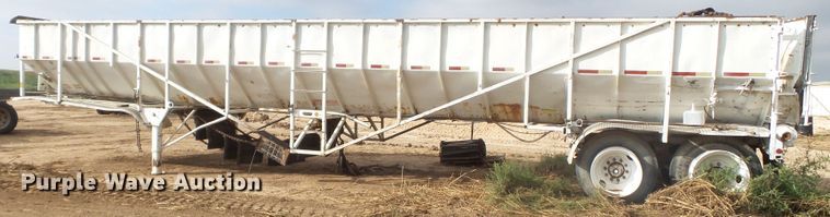 image for item GC9036 1997 Trinity Eagle Bridge live bottom trailer