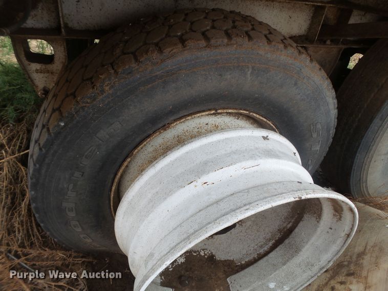 image for item GC9036 1997 Trinity Eagle Bridge live bottom trailer