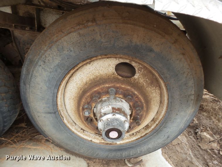 image for item GC9036 1997 Trinity Eagle Bridge live bottom trailer