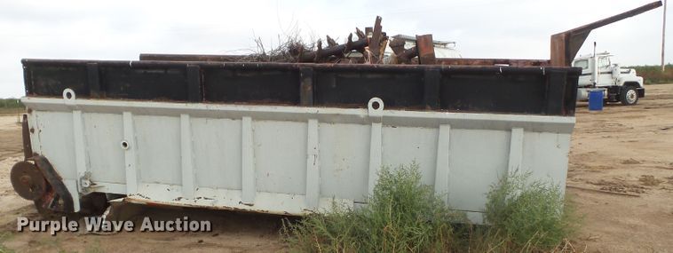 image for item GC9037 2000 Mohrlang manure spreader bed