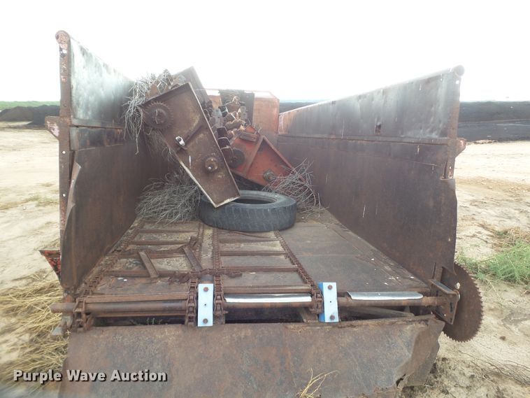 image for item GC9037 2000 Mohrlang manure spreader bed