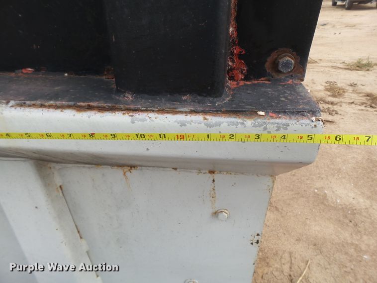 image for item GC9037 2000 Mohrlang manure spreader bed