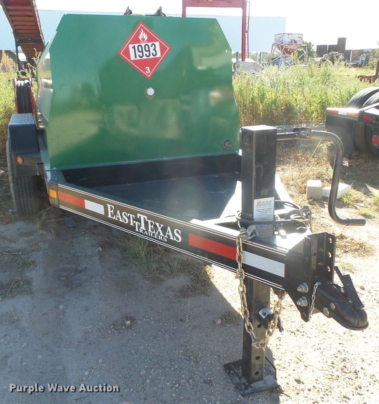 image for item GC9049 2018 East Texas fuel tank trailer
