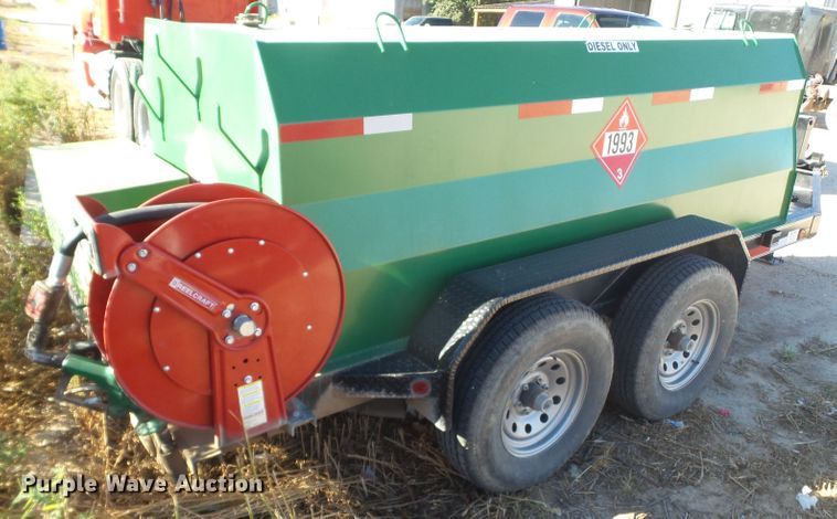 image for item GC9049 2018 East Texas fuel tank trailer