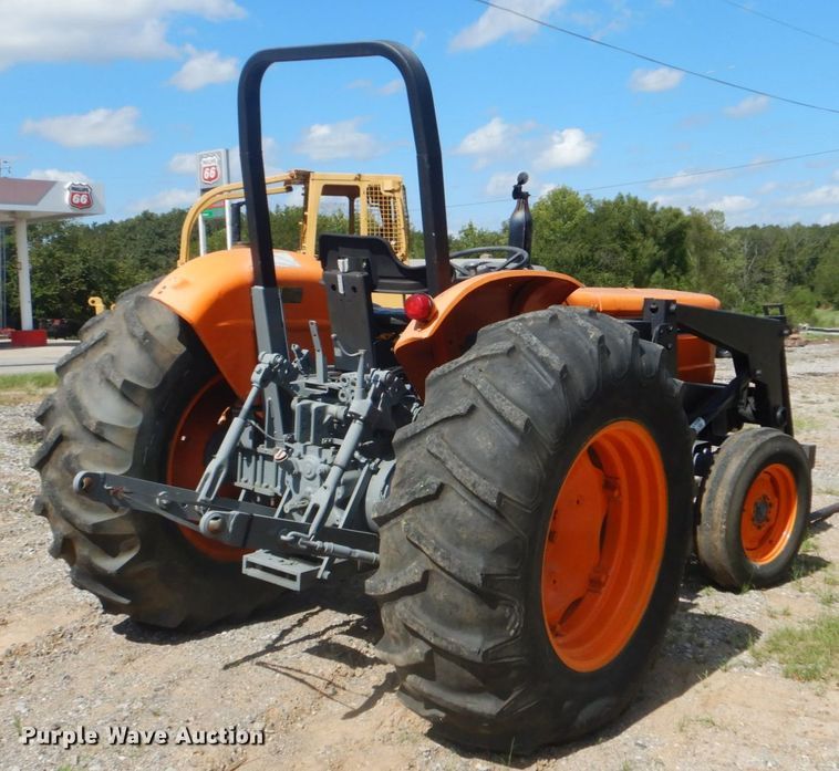 image for item GC9540 1995 Kubota M7030SU tractor