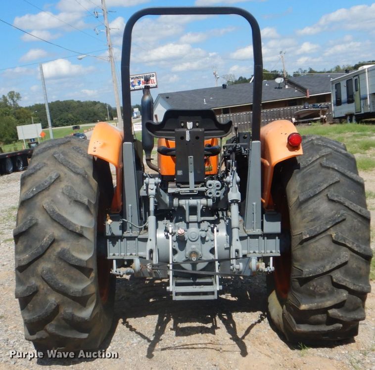 image for item GC9540 1995 Kubota M7030SU tractor