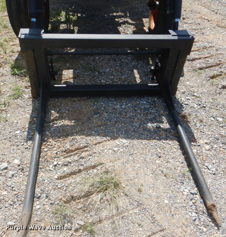 image for item GC9540 1995 Kubota M7030SU tractor