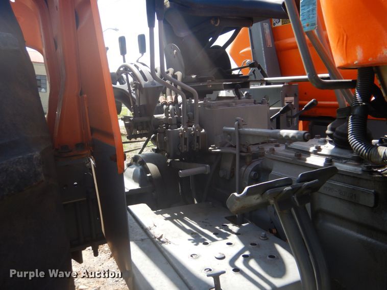 image for item GC9540 1995 Kubota M7030SU tractor