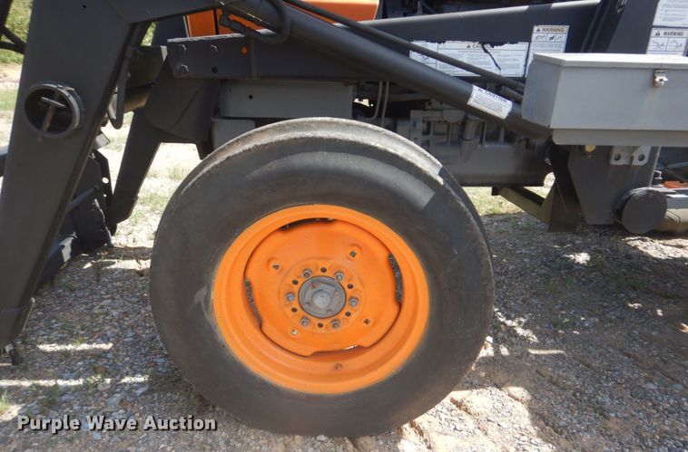 image for item GC9540 1995 Kubota M7030SU tractor