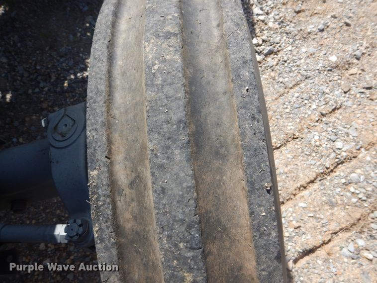 image for item GC9540 1995 Kubota M7030SU tractor