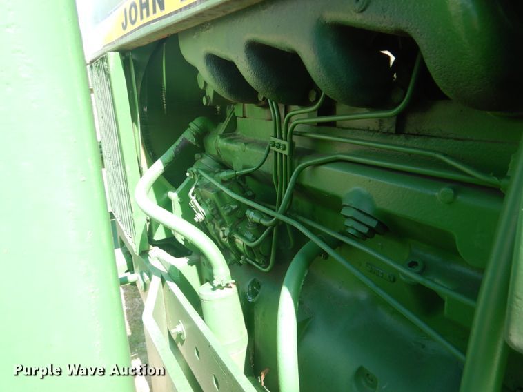 image for item GC9541 1974 John Deere 2630 tractor