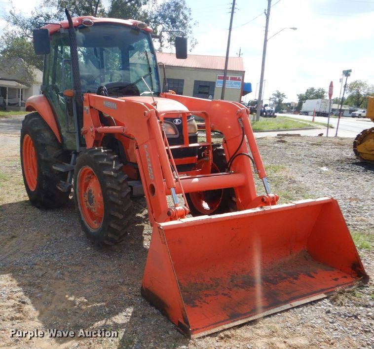 image for item GC9543 2006 Kubota M7040 MFWD tractor