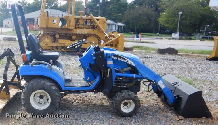 image for item GC9545 2007 New Holland TZ25DA MFWD tractor