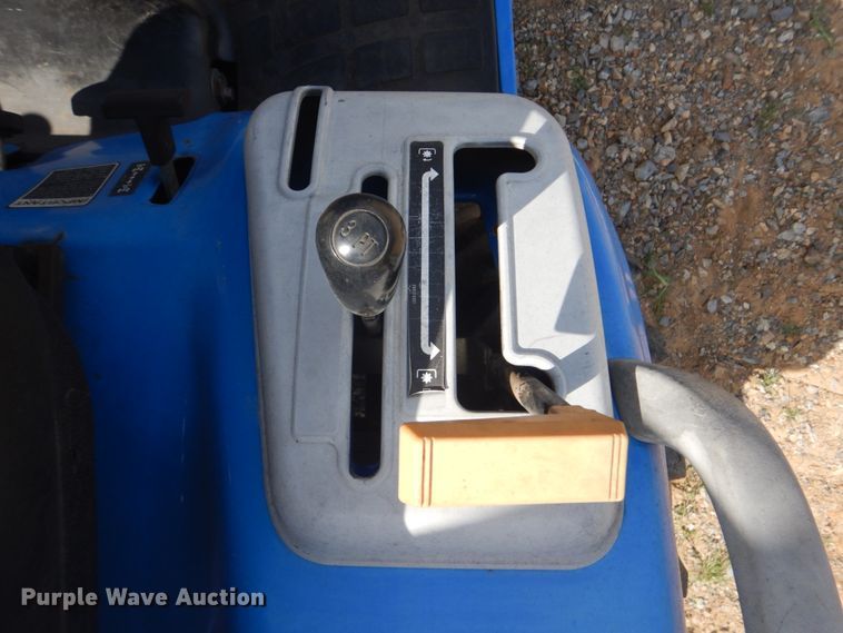 image for item GC9545 2007 New Holland TZ25DA MFWD tractor