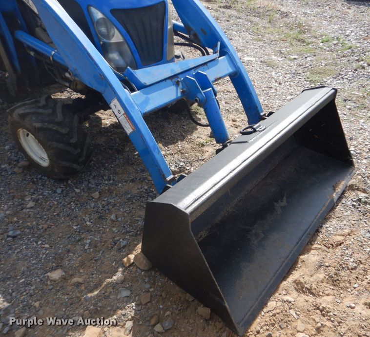 image for item GC9545 2007 New Holland TZ25DA MFWD tractor