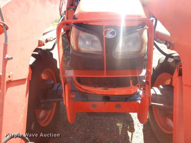image for item GC9576 Kubota M9540 MFWD tractor
