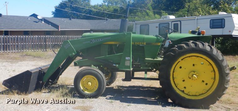 image for item GC9577 1978 John Deere 2840 tractor