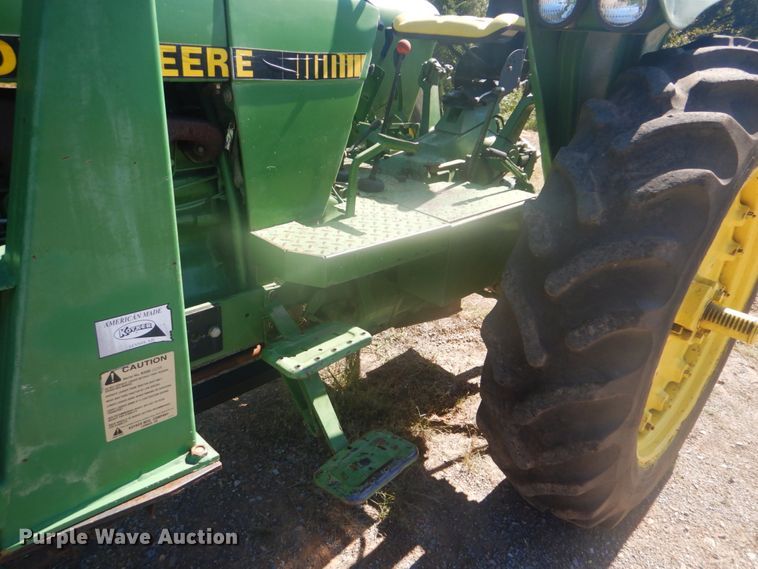 image for item GC9577 1978 John Deere 2840 tractor